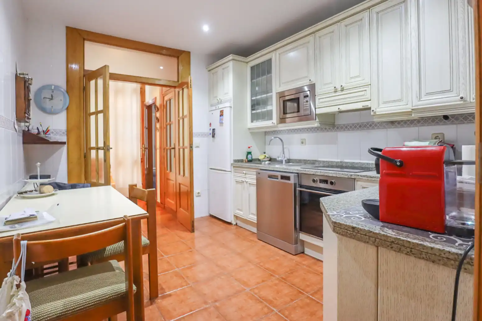 Kitchen of Flat for sale in Oviedo   with Heating, Parquet flooring and Terrace