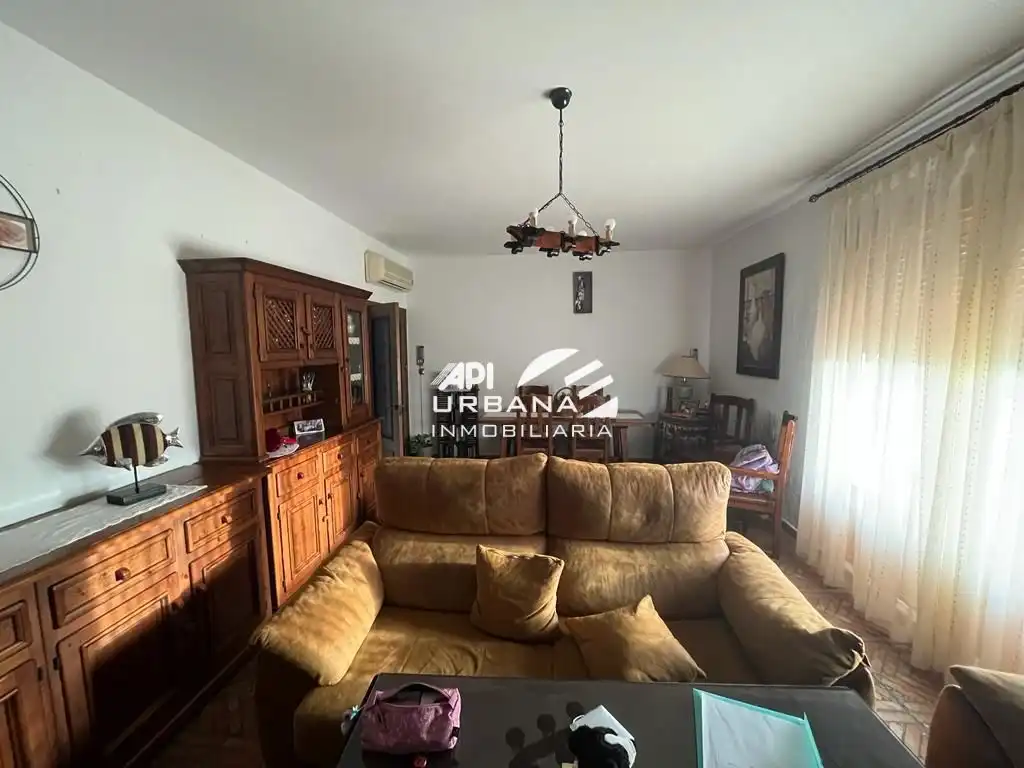 Sala de estar de Casa o chalet en venta en Lucena con Aire acondicionado, Jardín privado y Piscina
