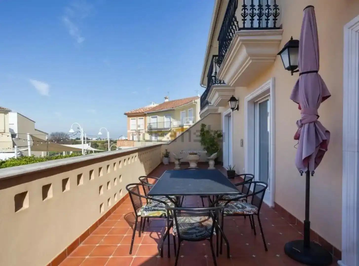 Terraza de Piso en venta en Almoines con Aire acondicionado, Trastero y Amueblado
