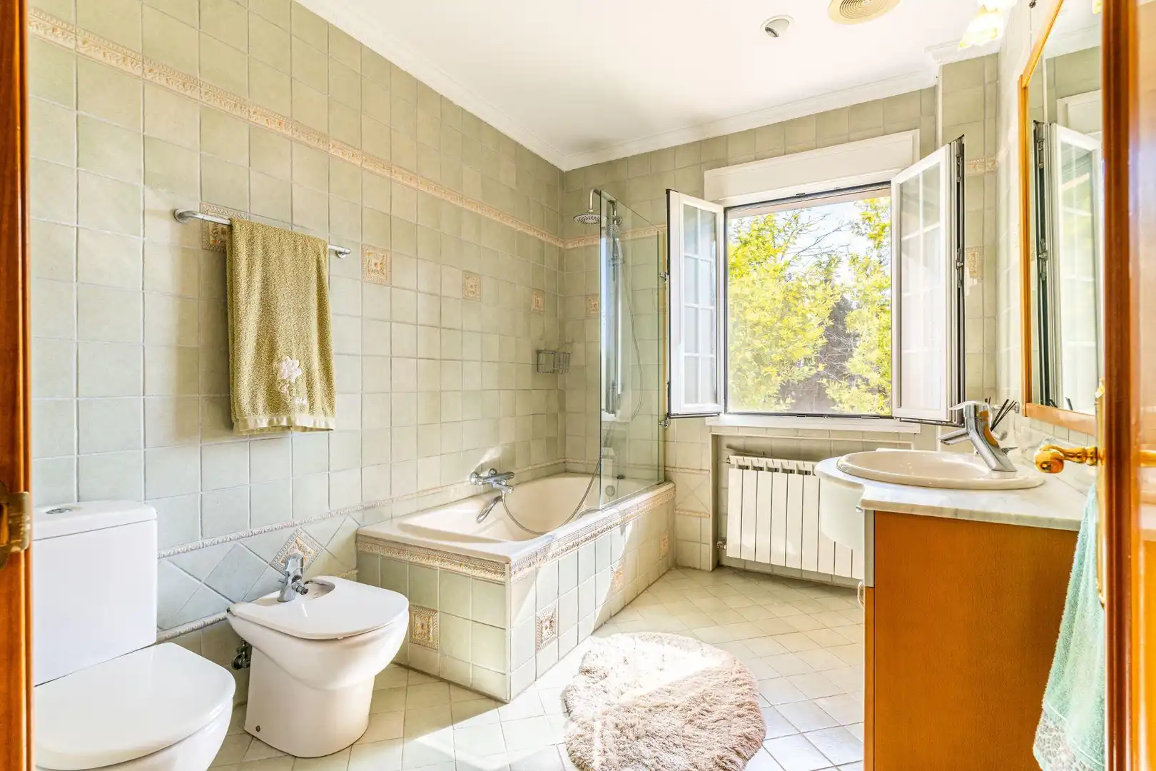 Baño de Casa o chalet en venta en Fuente El Saz de Jarama con Aire acondicionado, Calefacción y Piscina