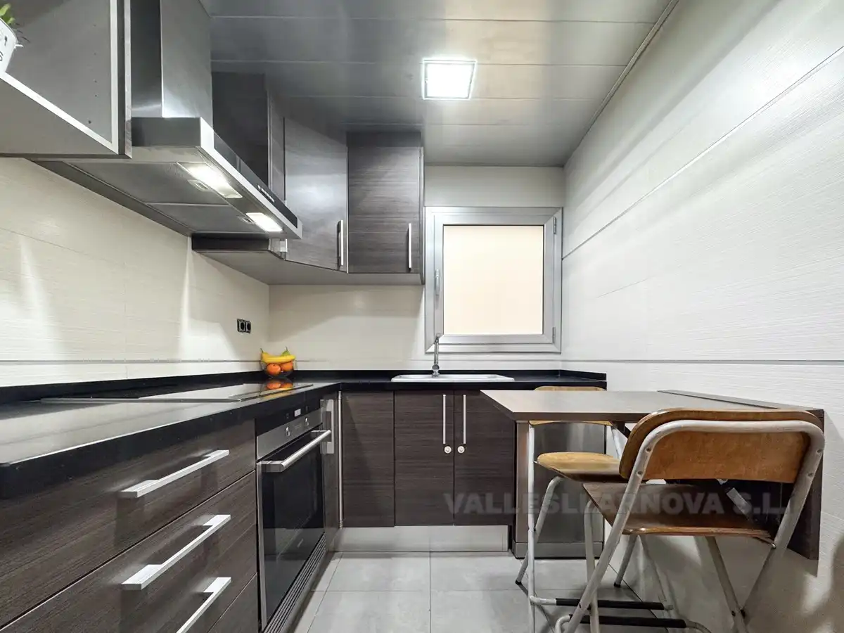Kitchen of Flat for sale in Mollet del Vallès  with Air Conditioner