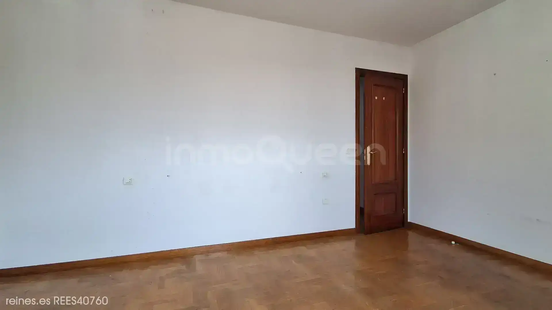 Sala d'estar de Pis de lloguer en Siero amb Calefacció