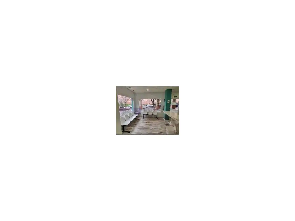 Local comercial en venda a Montesol - Mejostilla