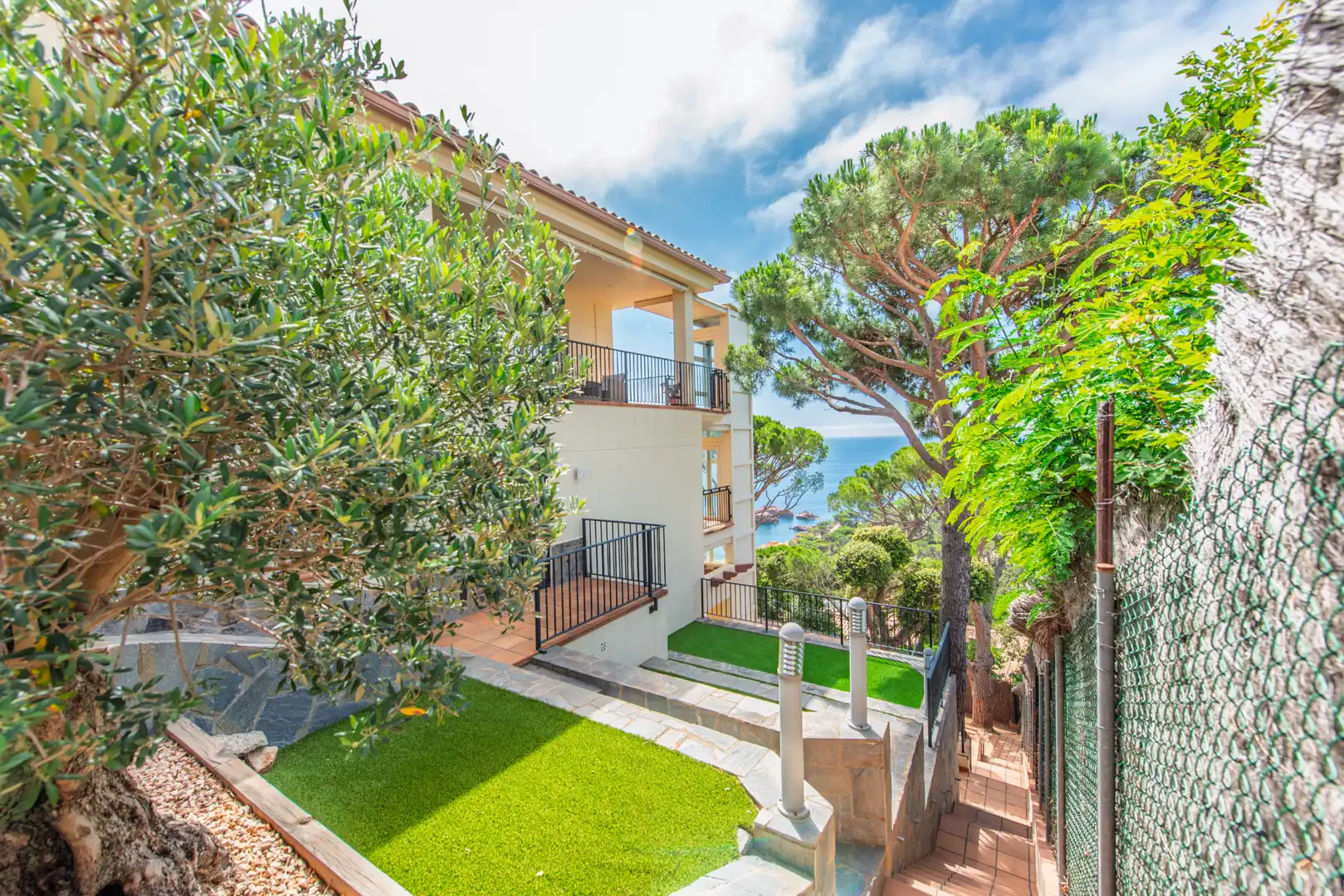 Jardí de Casa o xalet en venda en Sant Feliu de Guíxols amb Aire condicionat, Calefacció i Jardí privat
