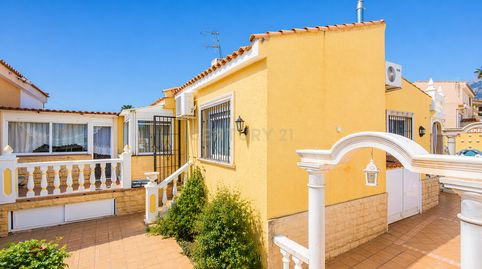 Foto 3 de Casa adosada en venda a Cl Serra del Reclot 6la Nucia (alicante), 6, Montebello - Nou Espai, La Nucia