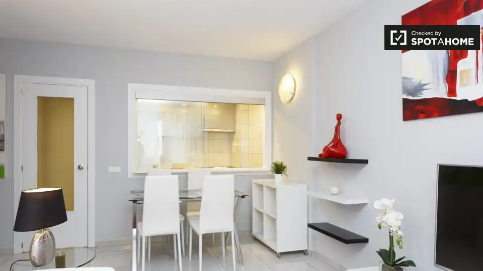Piso con terraza en alquiler en Chamartín, imagen 3