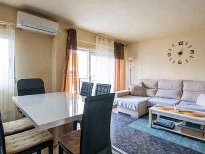 Bedroom of Flat for sale in Silla  with Air Conditioner and Balcony