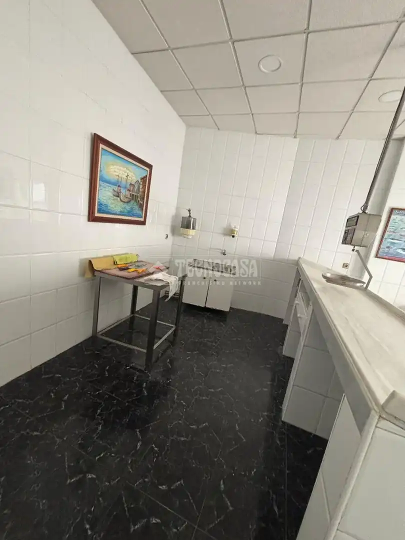 Local comercial en venta en Cenes de la Vega, imagen 6