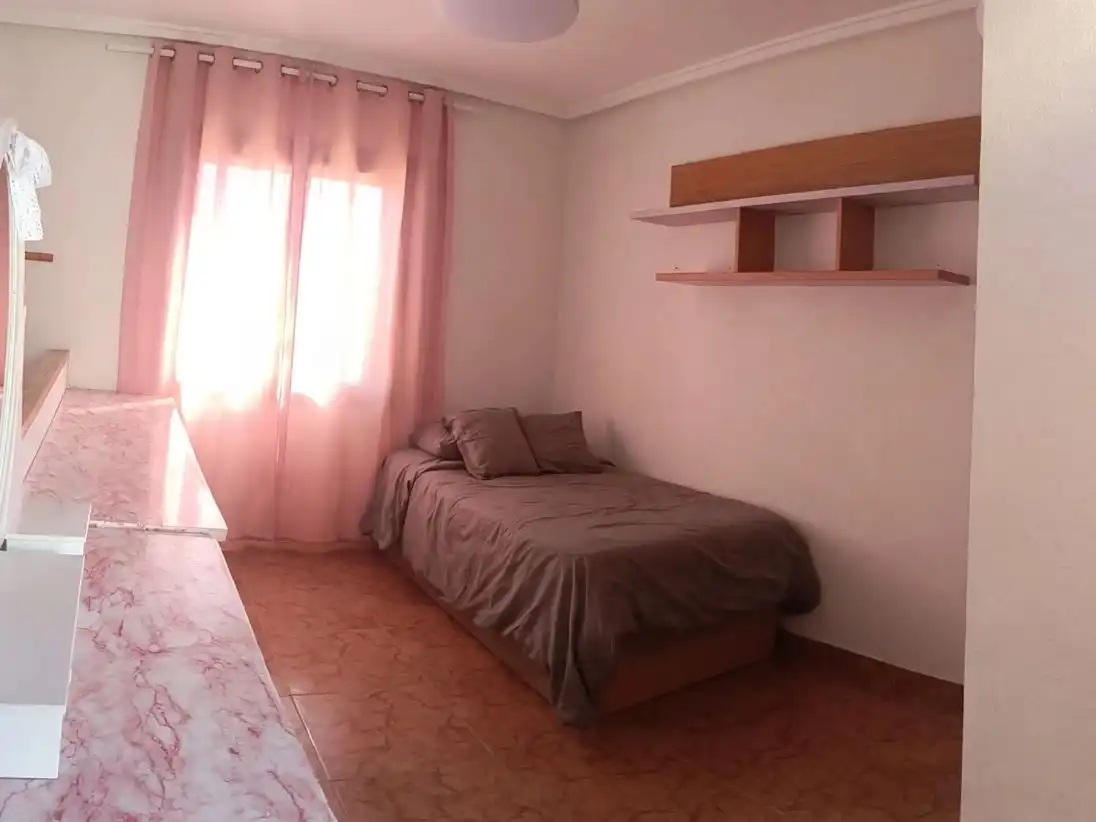 Habitación de Casa o chalet en venta en Orihuela con Aire acondicionado, Terraza y Balcón