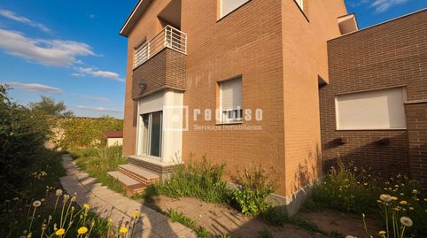 Foto 2 de Casa o chalet en venta en Camarena, Toledo
