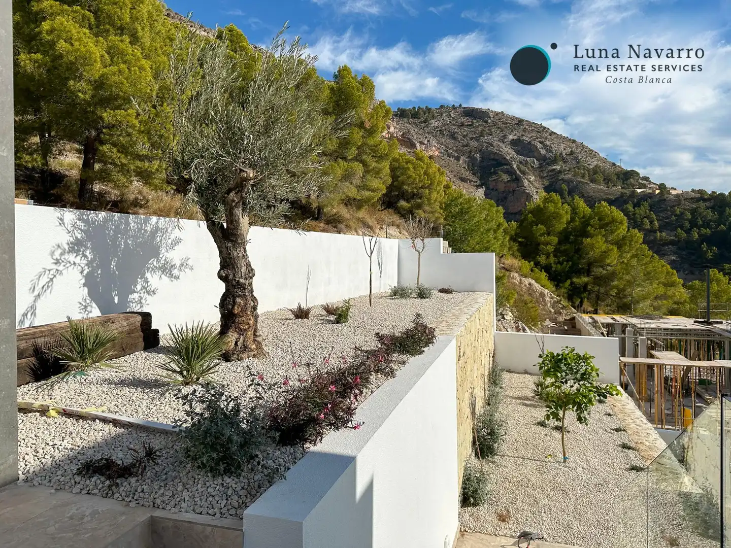 Detached house with pool for sale in Calle Media, imagen 13