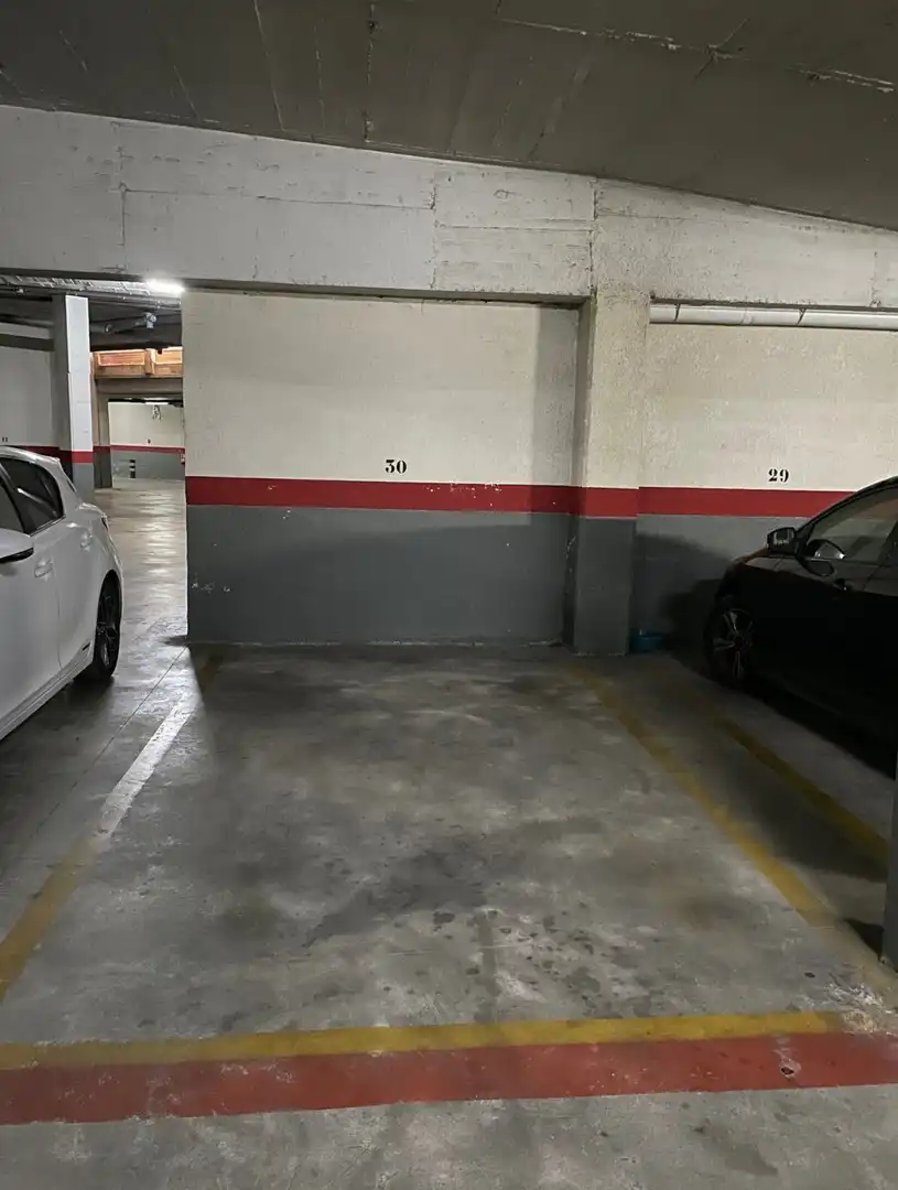 Garage zur Miete in Paseo de los Tilos, La Unión - Cruz de Humilladero - Los Tilos