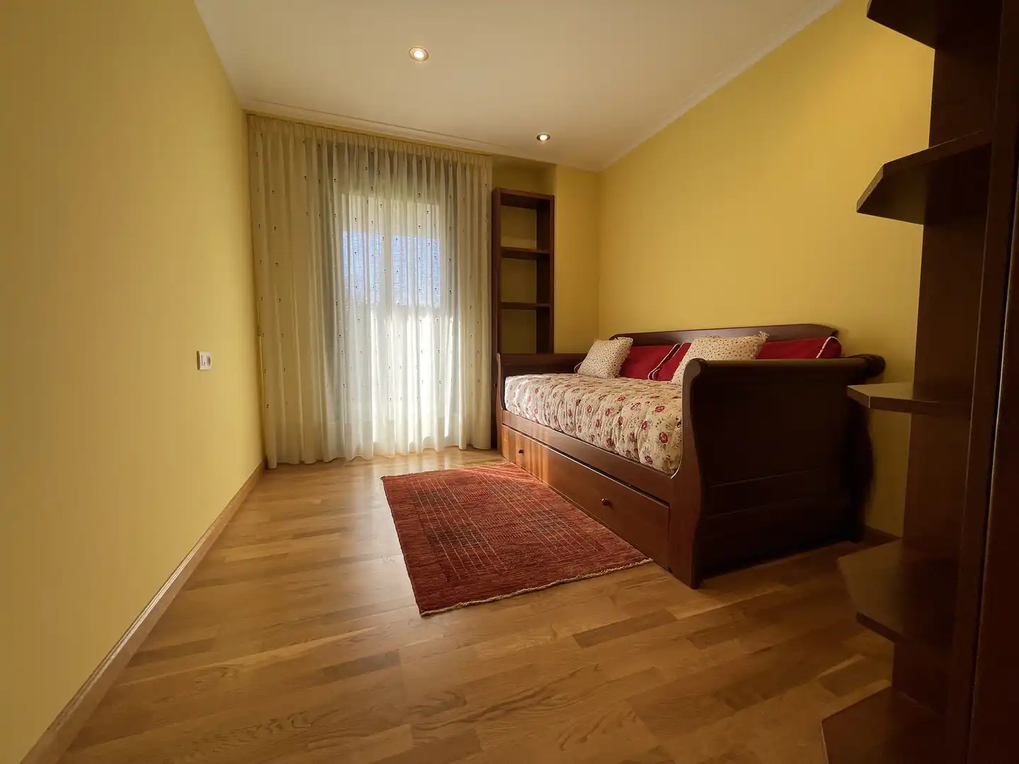 Habitación de Piso en venta en Cirueña con Calefacción, Jardín privado y Amueblado