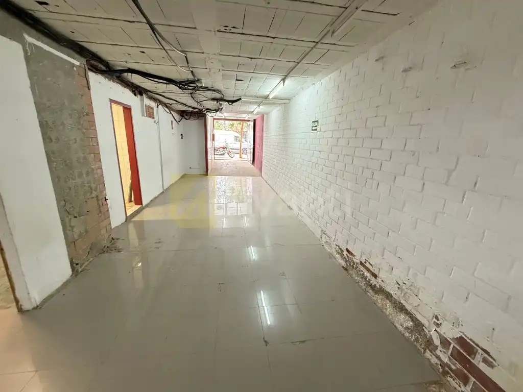 Local comercial en venta en SANFELIU DE, imagen 9