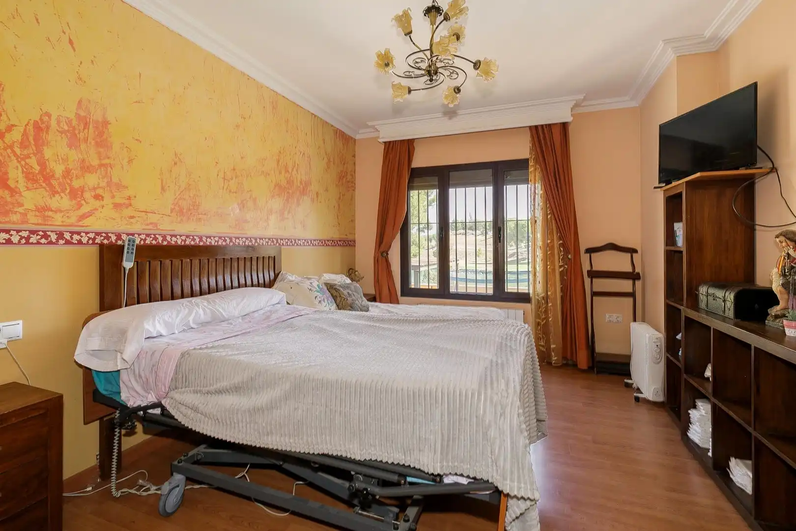 Habitación de Casa o chalet en venta en Las Gabias con Aire acondicionado, Calefacción y Jardín privado