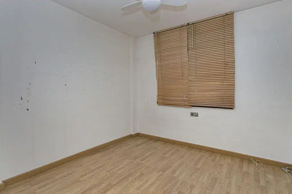 Dormitori de Casa o xalet en venda en Vilanova i la Geltrú amb Terrassa i Balcó