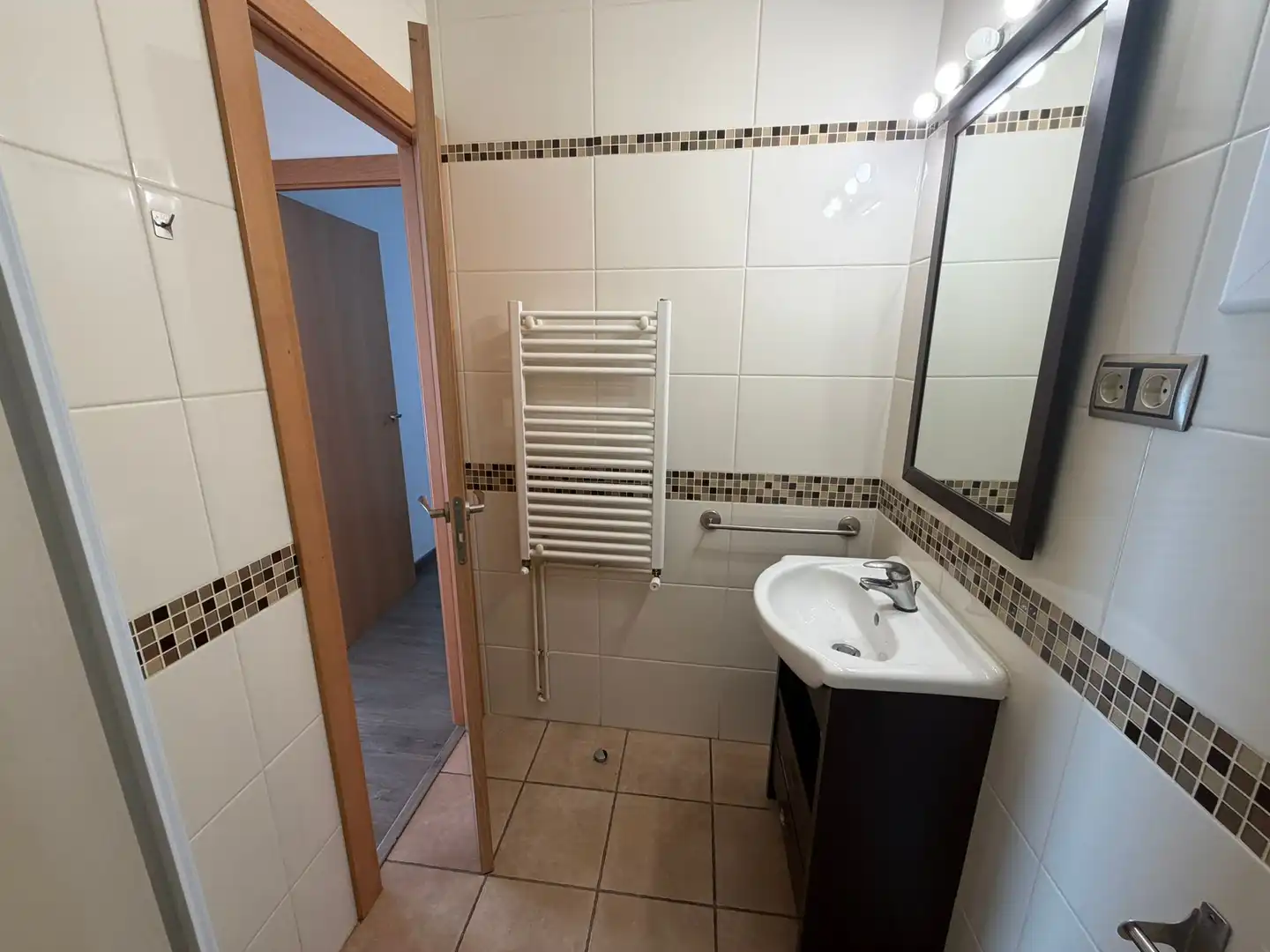 Badezimmer von Wohnung zum Verkauf in L'Hospitalet de Llobregat mit Balkon