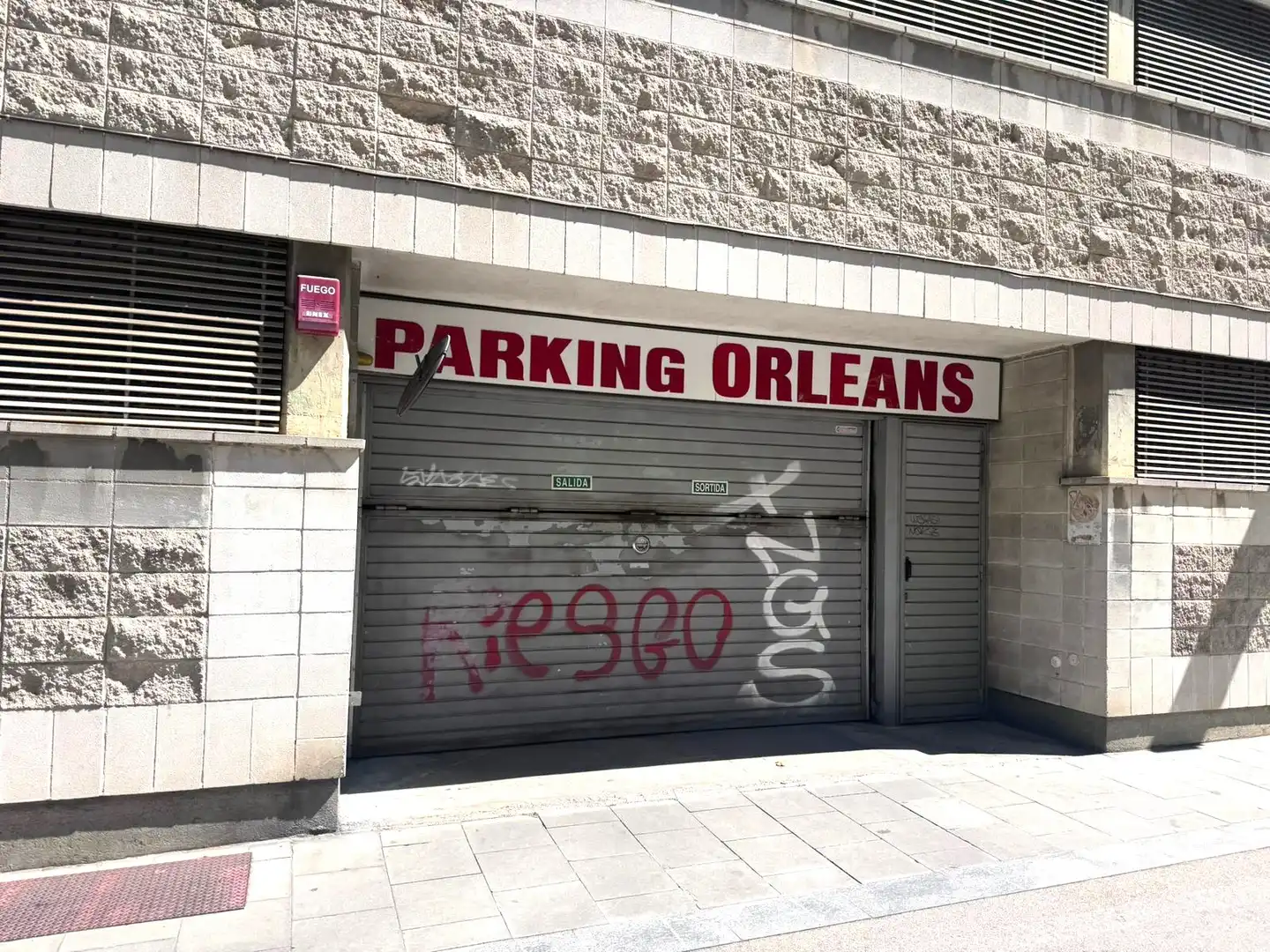 Einzelparkplatz zum Verkauf in Carrer de la Duquessa d'Orleans 28