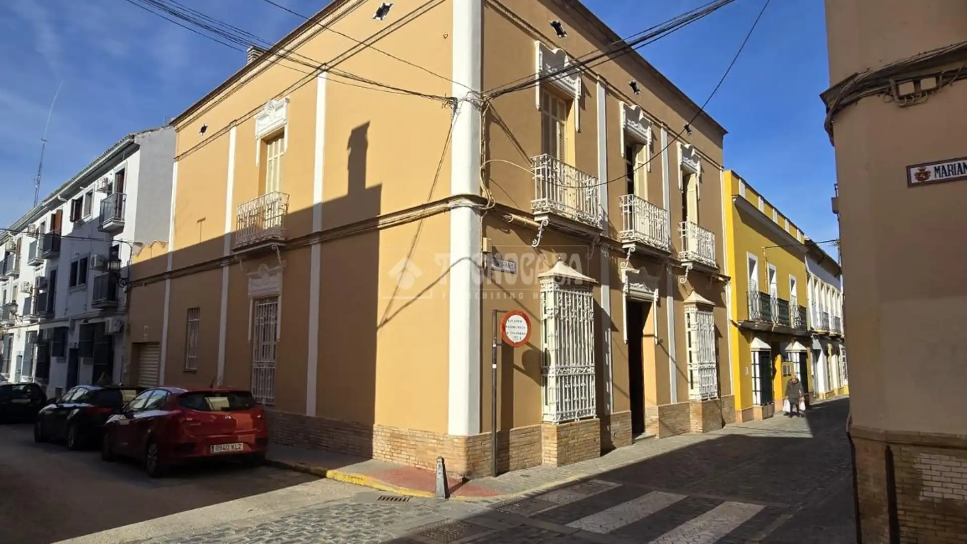 Vista exterior de Casa o chalet en venta en Morón de la Frontera con Aire acondicionado y Balcón