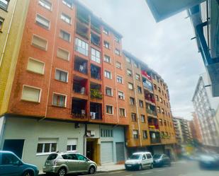 Exterior view of Flat for sale in Basauri   with Heating and Parquet flooring