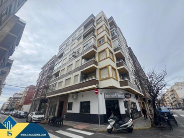 Piso con ascensor en venta en Centro