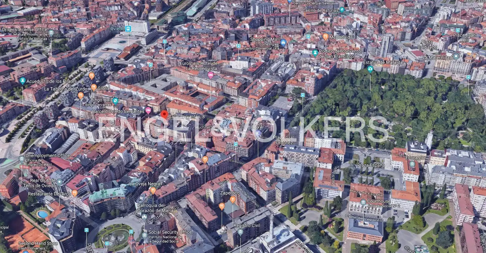 Vista exterior de Àtic en venda en Oviedo  amb Calefacció, Terrassa i Traster