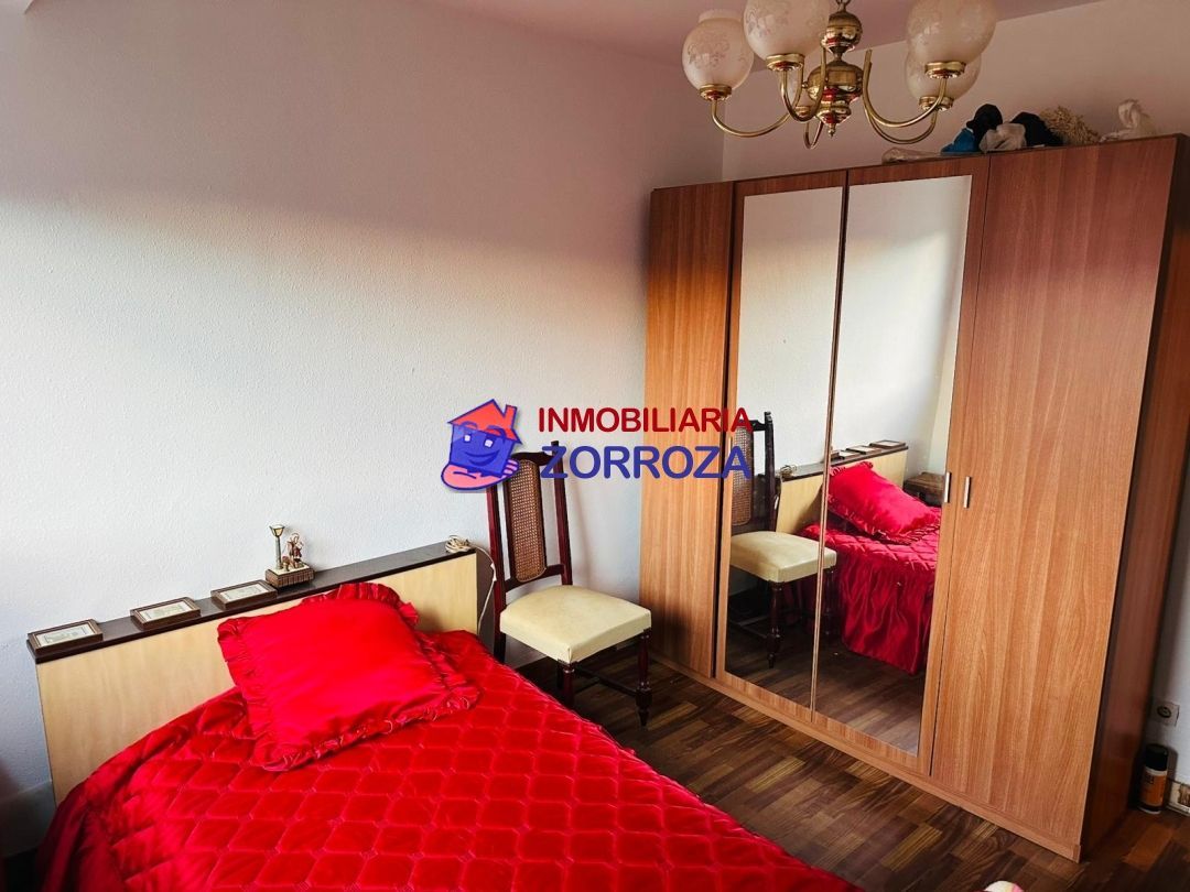 Habitación de Piso en venta en Bilbao  con Trastero y Balcón
