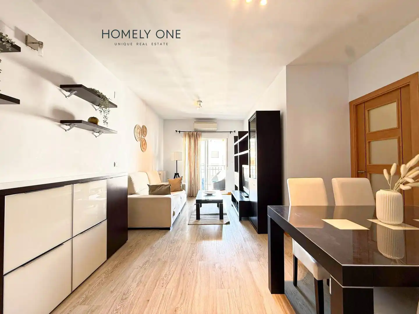 Außenansicht von Wohnung zum Verkauf in Madrid mit Klimaanlage, Heizung und Terrasse