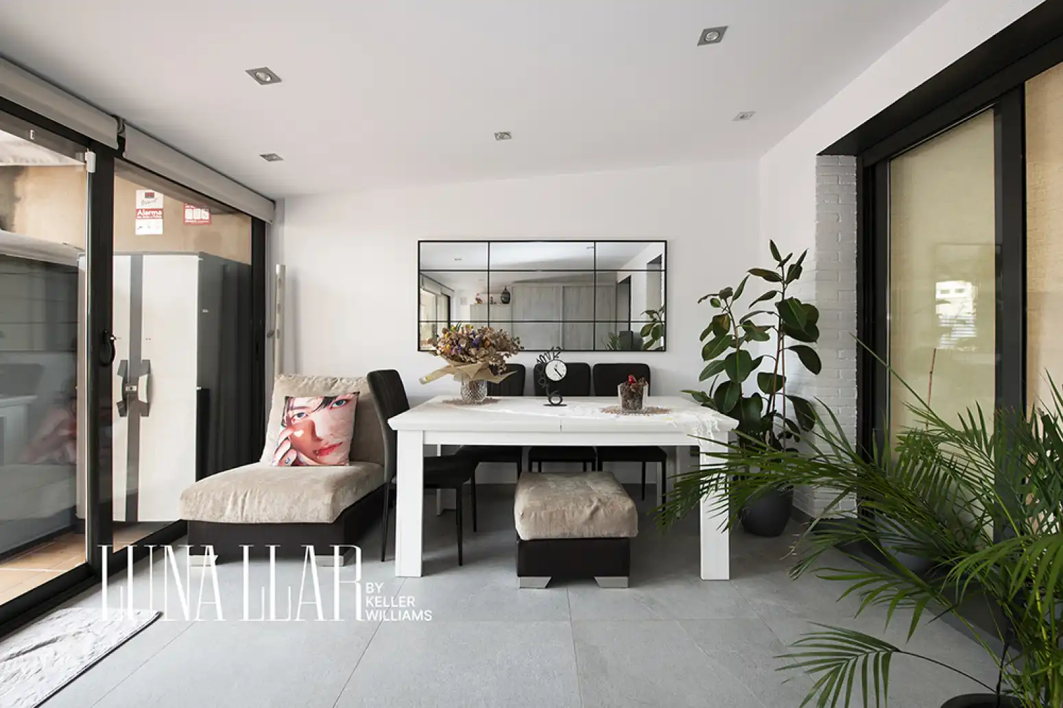 Dining room of Flat for sale in Puigdàlber, Barcelona