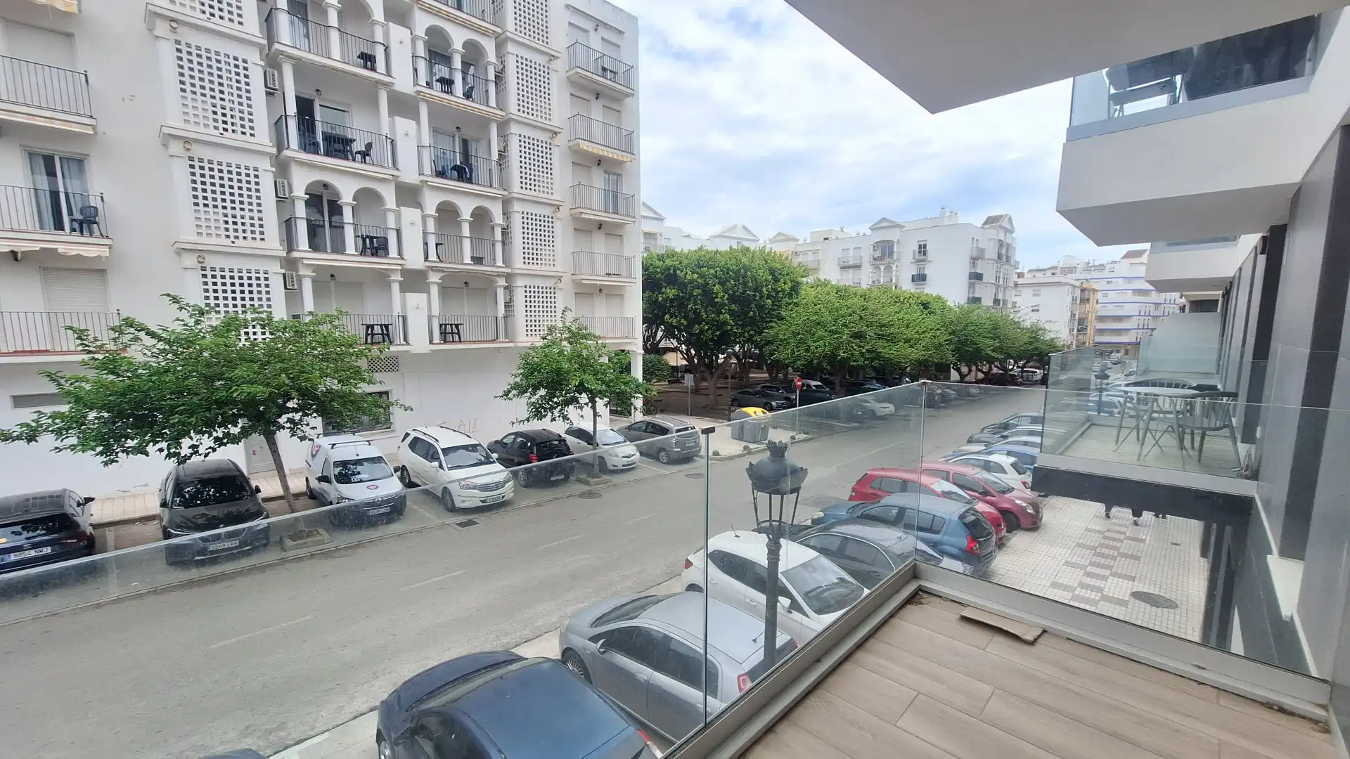 Vista exterior de Apartament en venda en Estepona amb Aire condicionat, Calefacció i Piscina