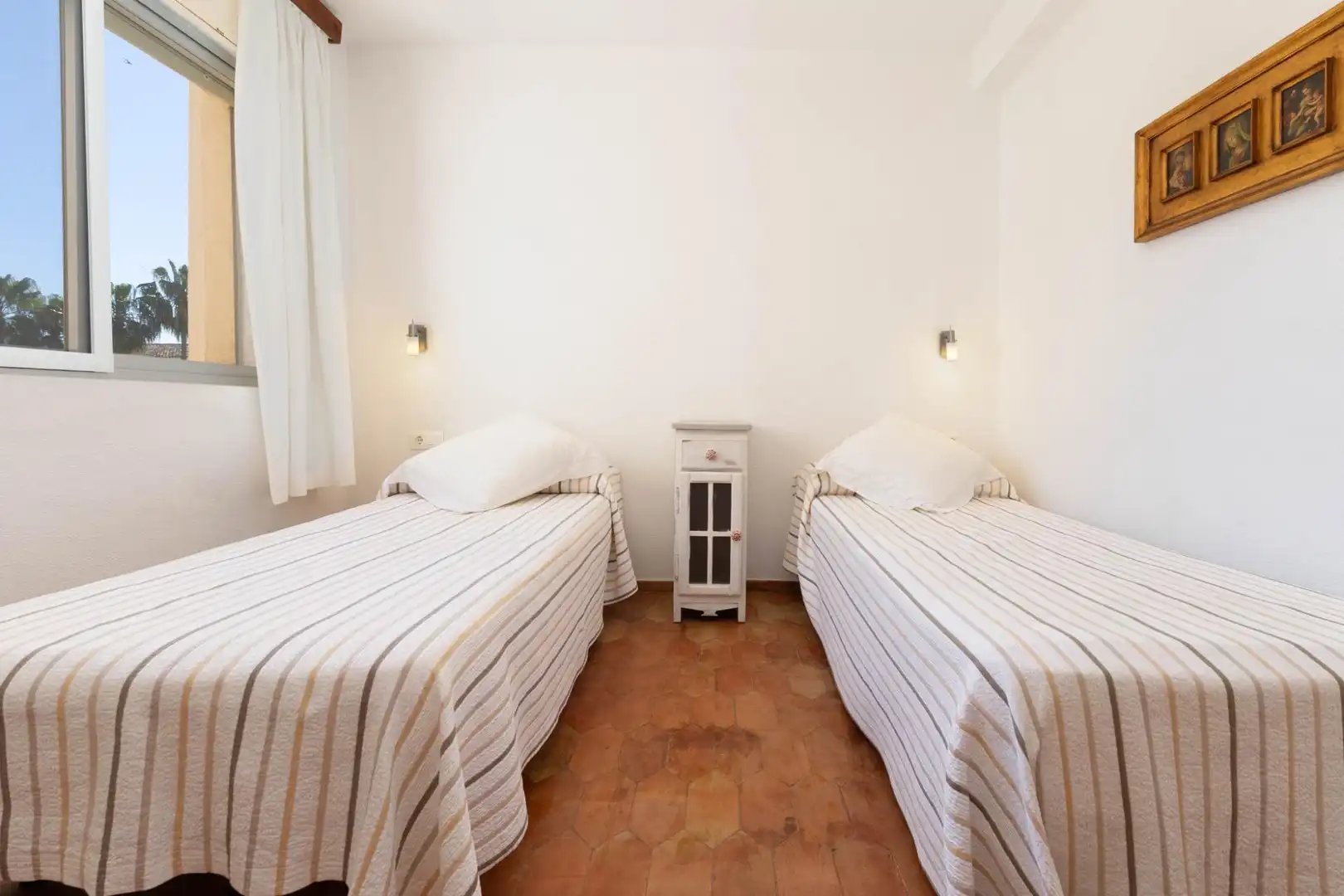 Habitación de Apartamento en venta en Fuengirola con Aire acondicionado, Terraza y Amueblado