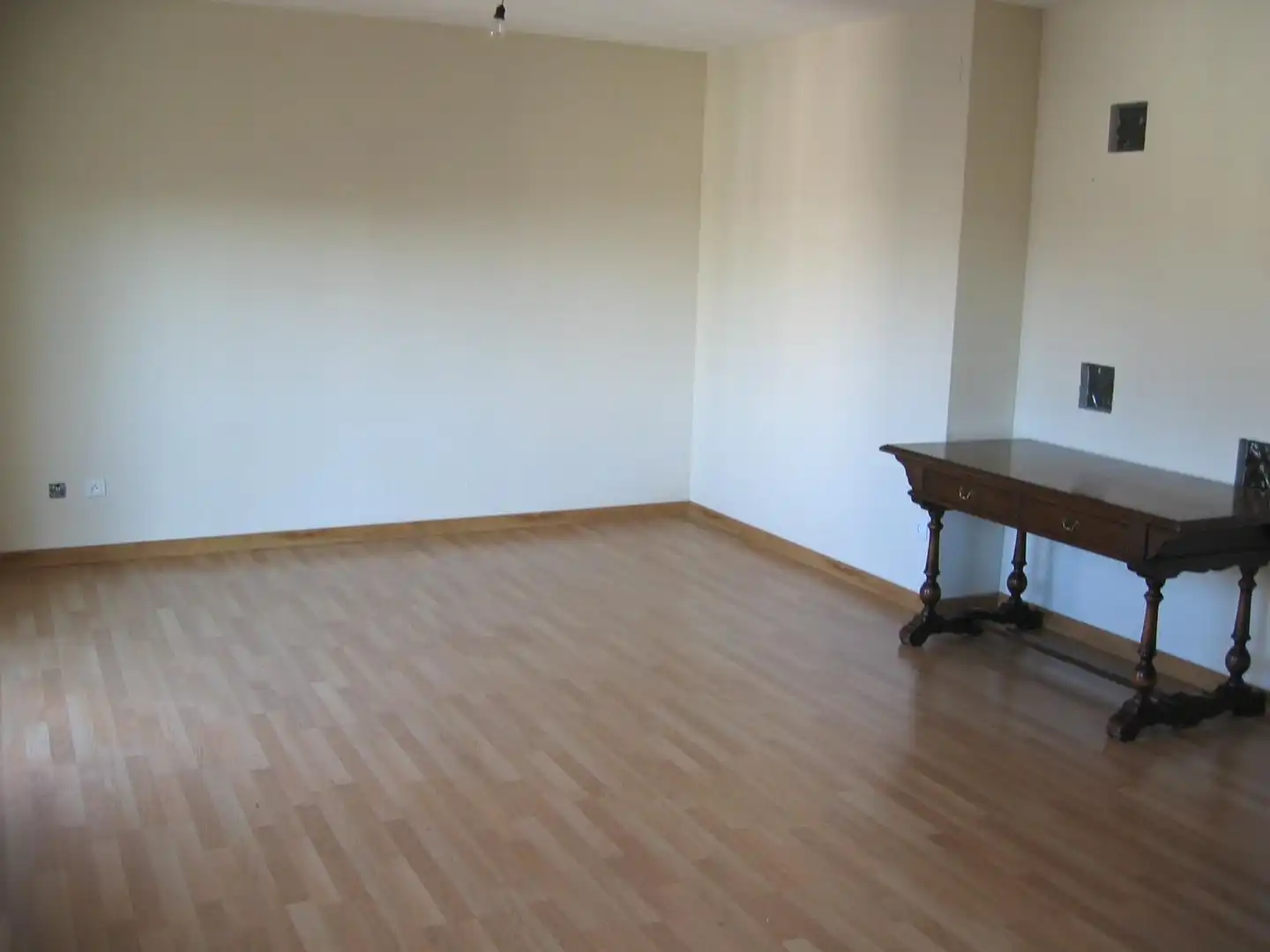 Sala de estar de Dúplex en venta en Colmenarejo con Calefacción
