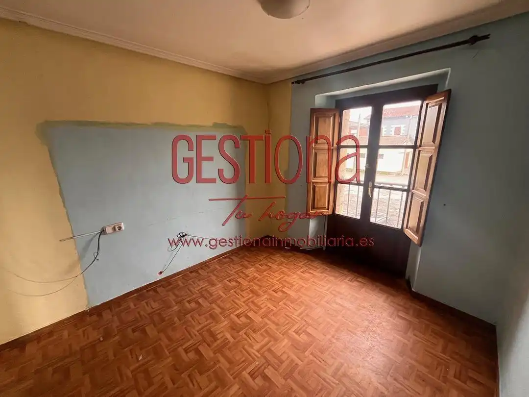 Schlafzimmer von Gebäude zum Verkauf in Ribamontán al Monte