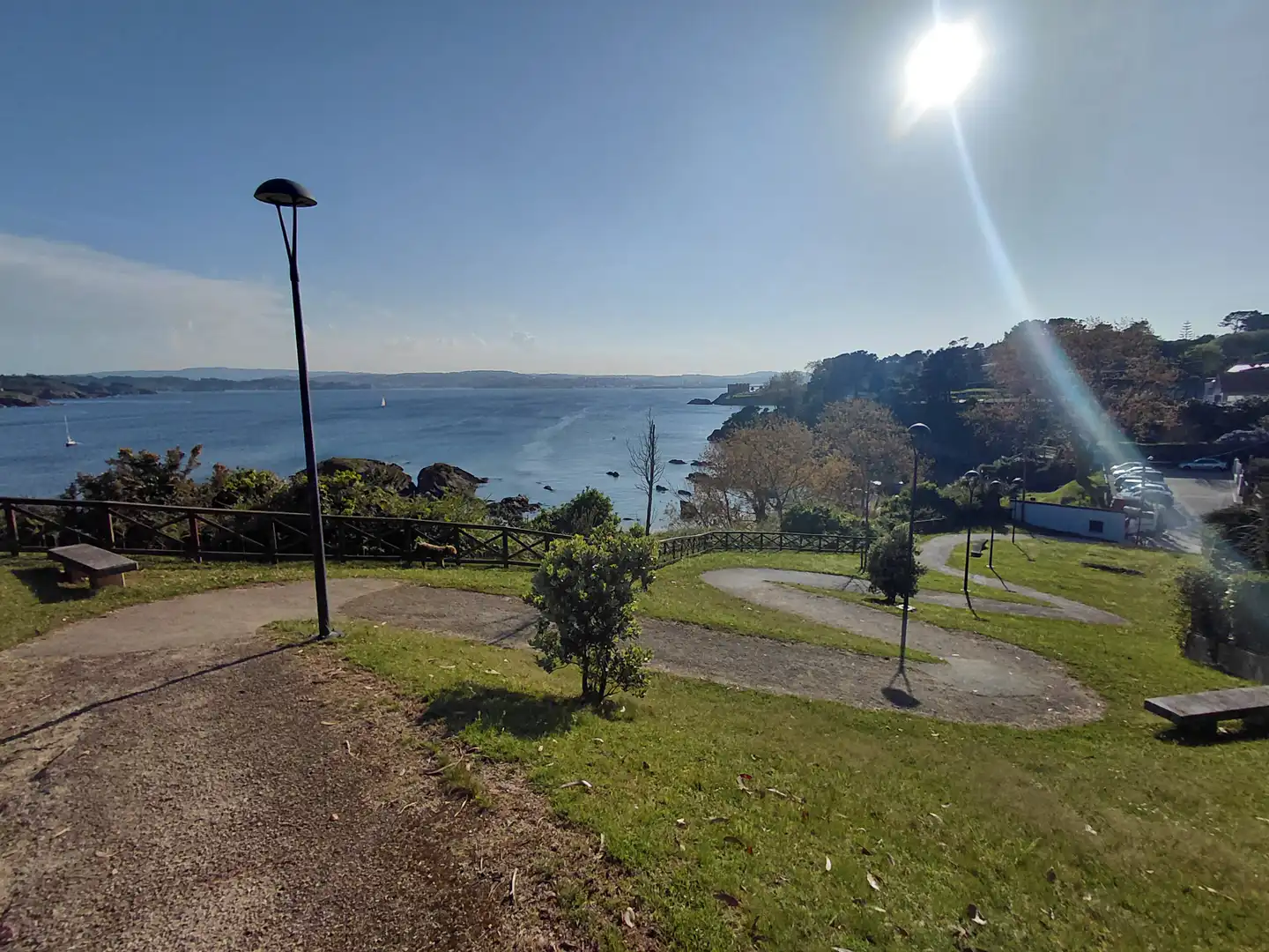 Vista exterior de Casa o chalet en venta en Oleiros con Calefacción, Jardín privado y Parquet