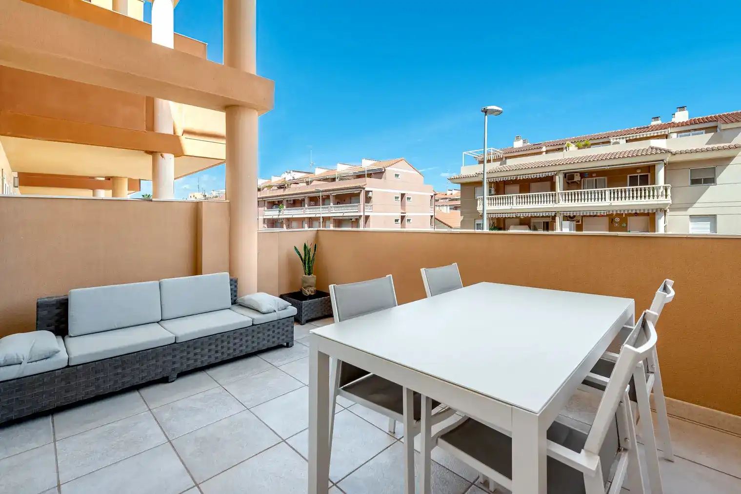 Apartament amb piscina de lloguer a Carrer José Segrelles, imagen 18