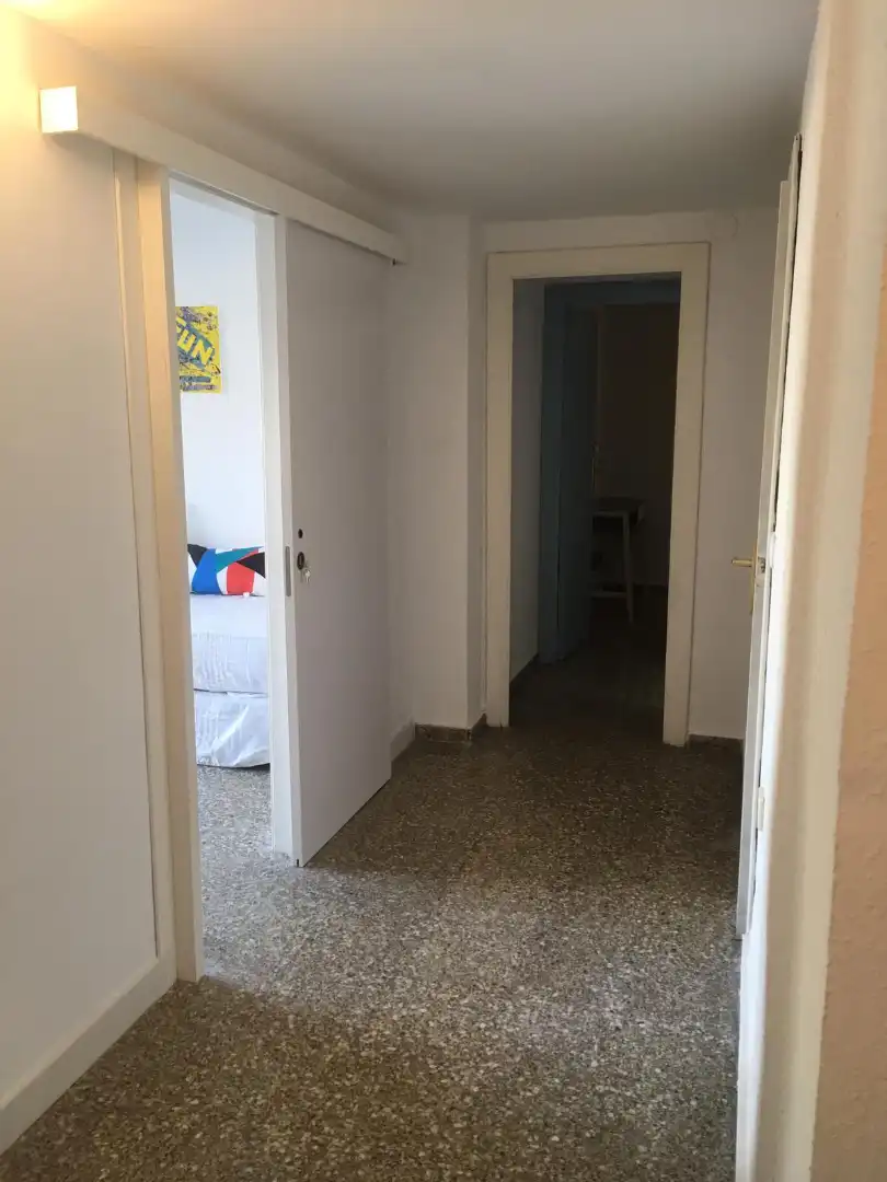 Flat for sale in Valencia  with Air Conditioner, Terrace and Furnished