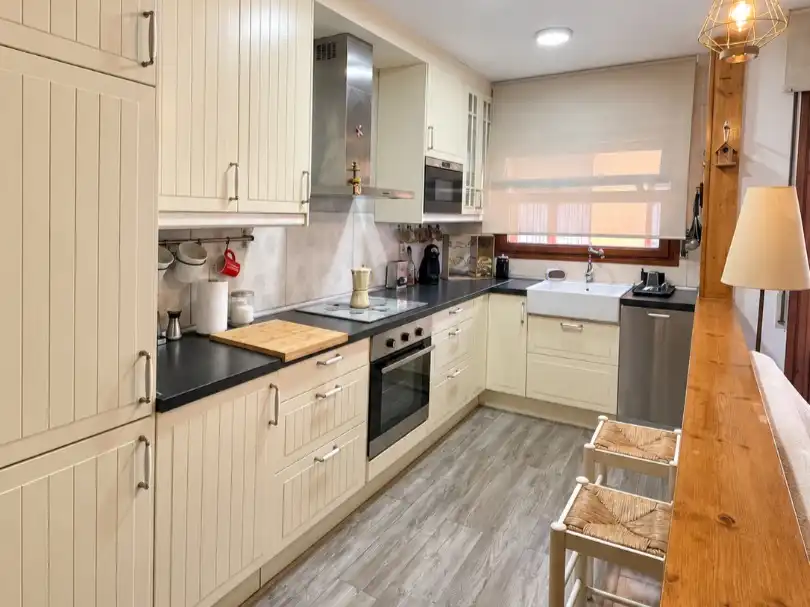 Cocina de Piso en venta en Camprodon con Balcón