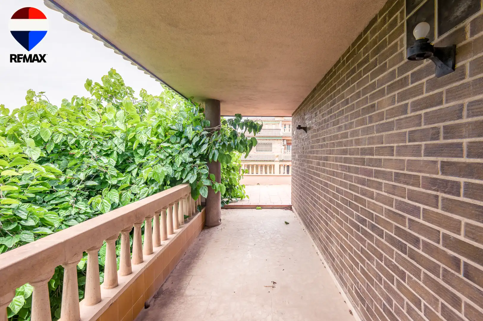 Terrassa de Casa o xalet en venda en Sant Joan d'Alacant amb Aire condicionat, Jardí privat i Terrassa