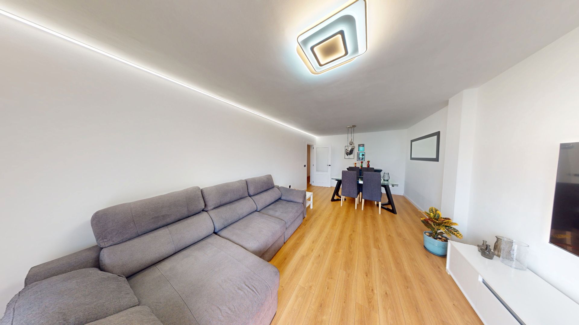 Living room of Flat for sale in San Vicente del Raspeig / Sant Vicent del Raspeig  with Air Conditioner and Furnished