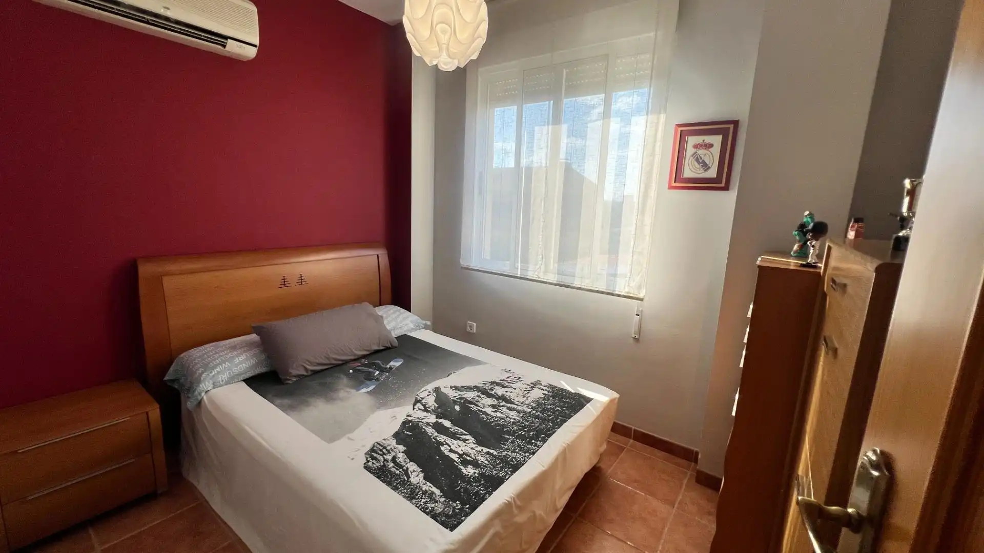 Dormitori de Casa o xalet en venda en Castellón de la Plana / Castelló de la Plana amb Aire condicionat, Jardí privat i Terrassa