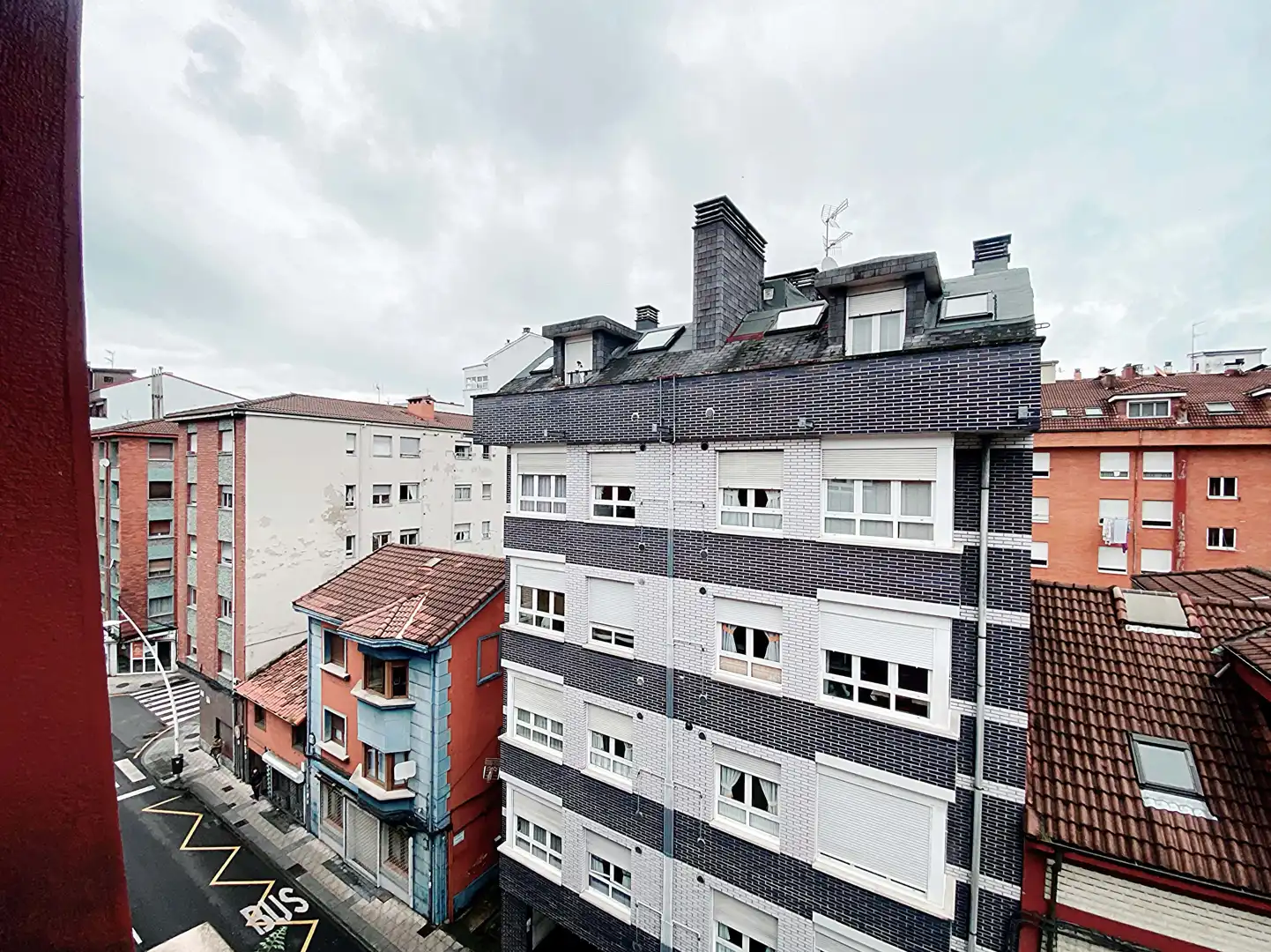Vista exterior de Piso en venta en Langreo con Aire acondicionado y Calefacción