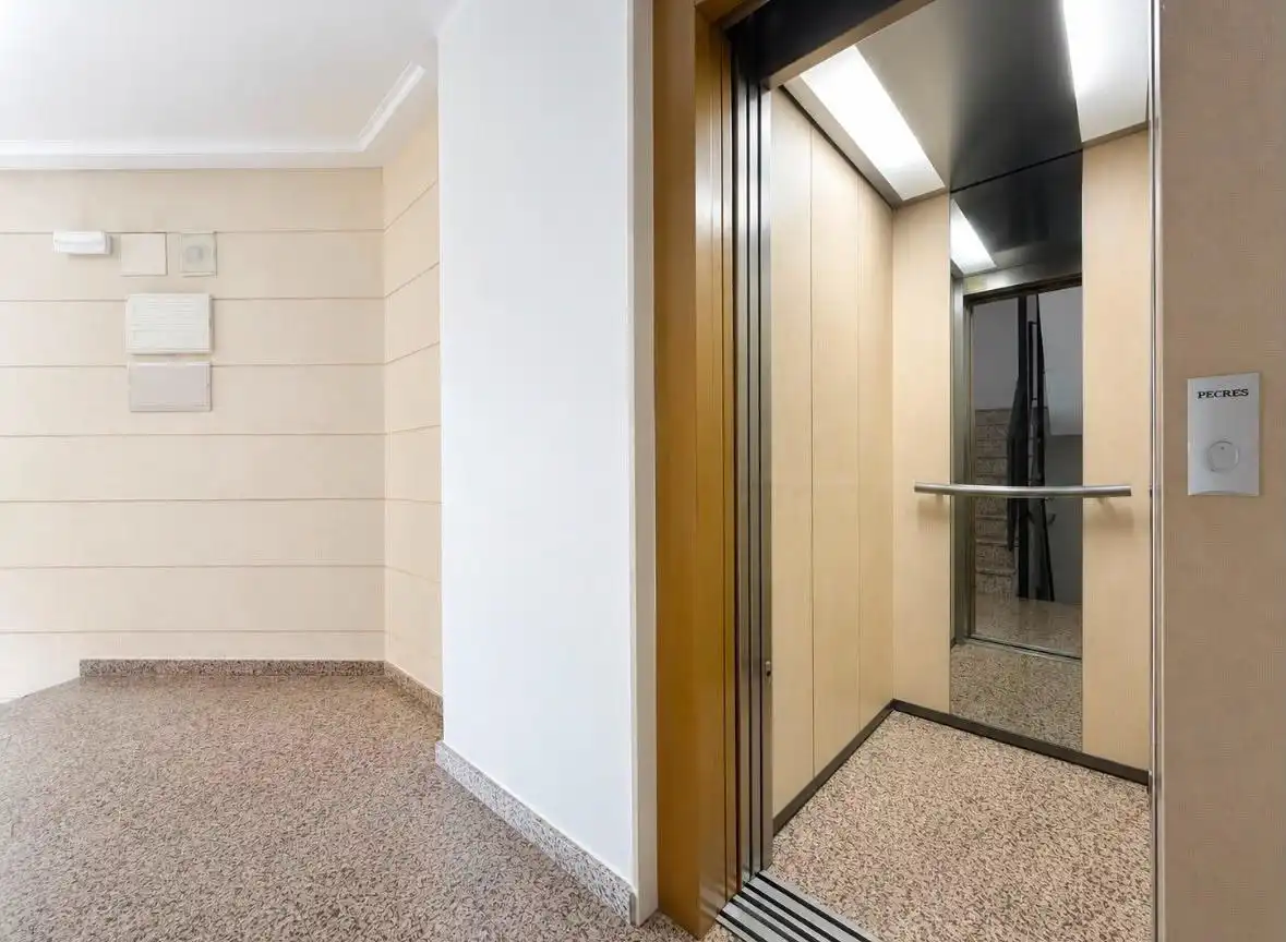 Flat for rent in Jacarilla  with Furnished and Balcony