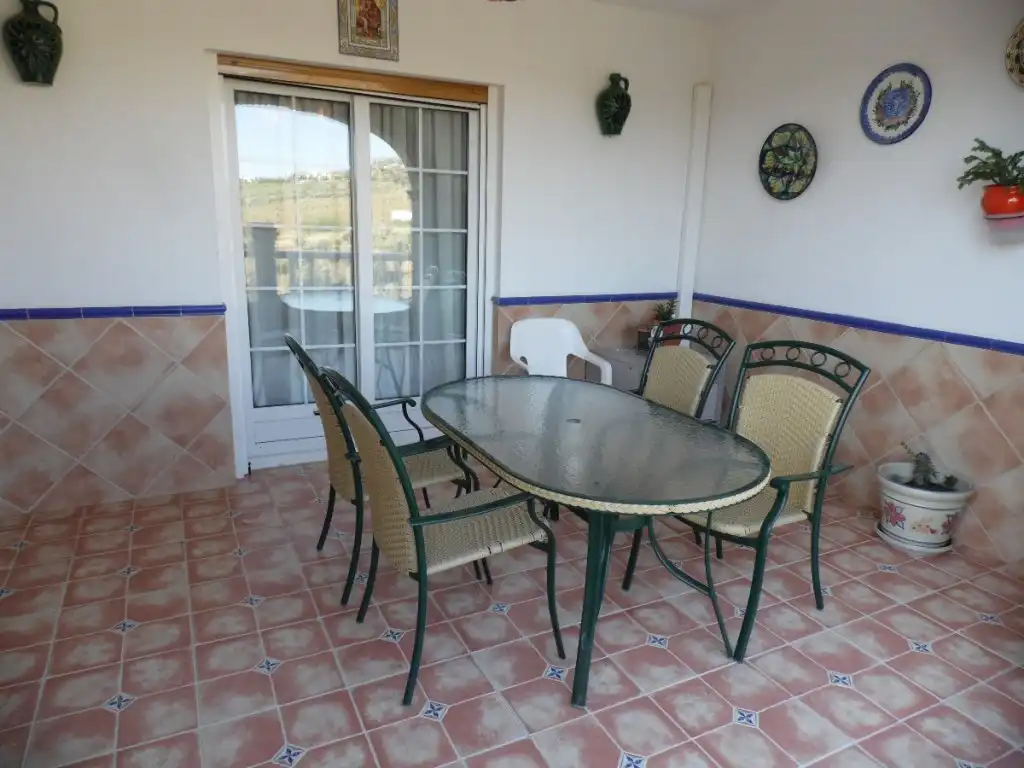 Chalet con piscina en venta en Alcaucín, imagen 9