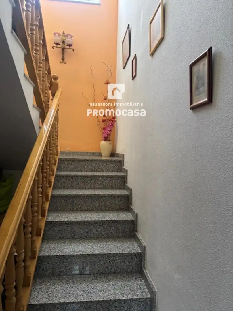 Casa o chalet en venta en Barberà del Vallès con Calefacción, Terraza y Balcón