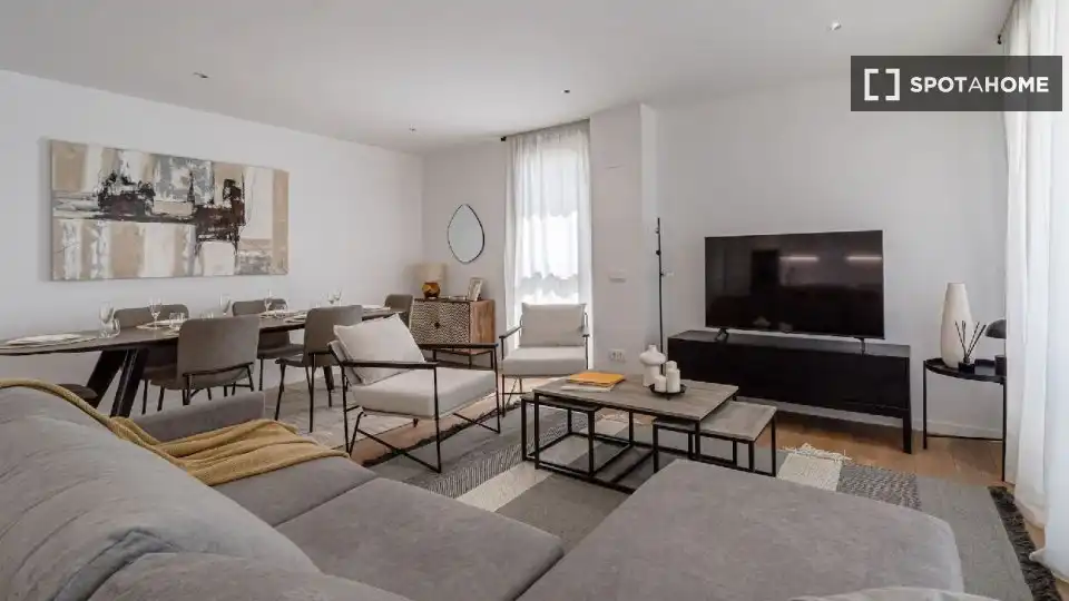 Sala de estar de Piso de alquiler en Madrid con Aire acondicionado, Calefacción y Amueblado