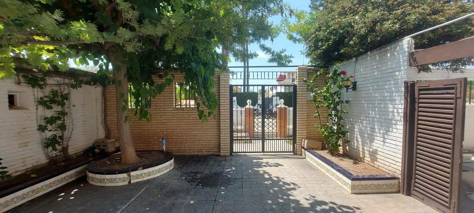 Casa con terraza en alquiler en Corinto - Almarda, imagen 31