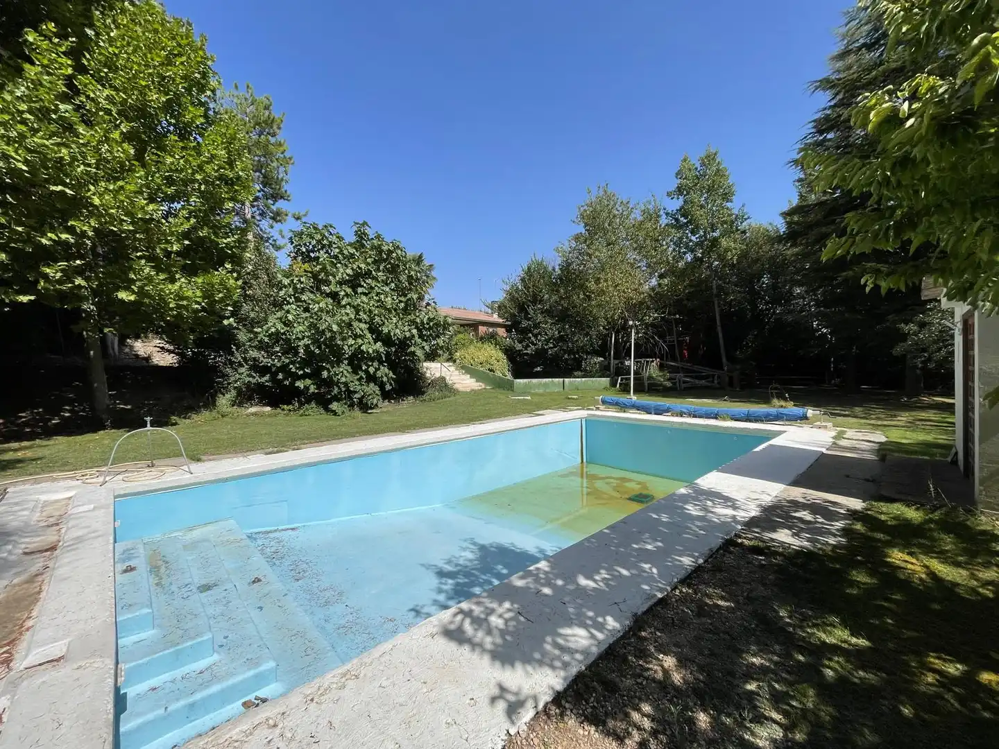 Swimming pool of Houses for sale in Roa  with Heating, Private garden and Terrace
