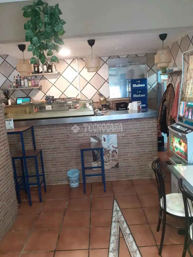 Local en venda en San Fernando de Henares amb Aire condicionat i Terrassa