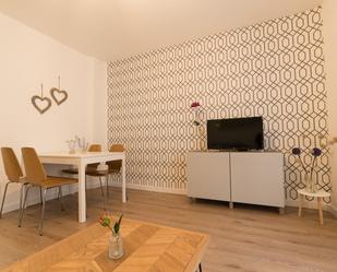 Living room of Flat for sale in  Granada Capital
