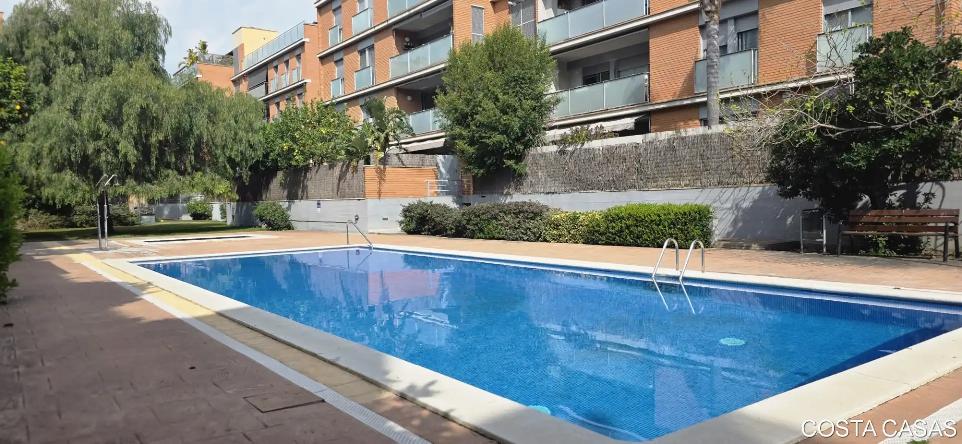 Swimming pool of Duplexes for sale in Castelldefels  with Air Conditioner, Heating and Parquet flooring